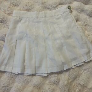 Elegant White Pleated Tennis Skort
